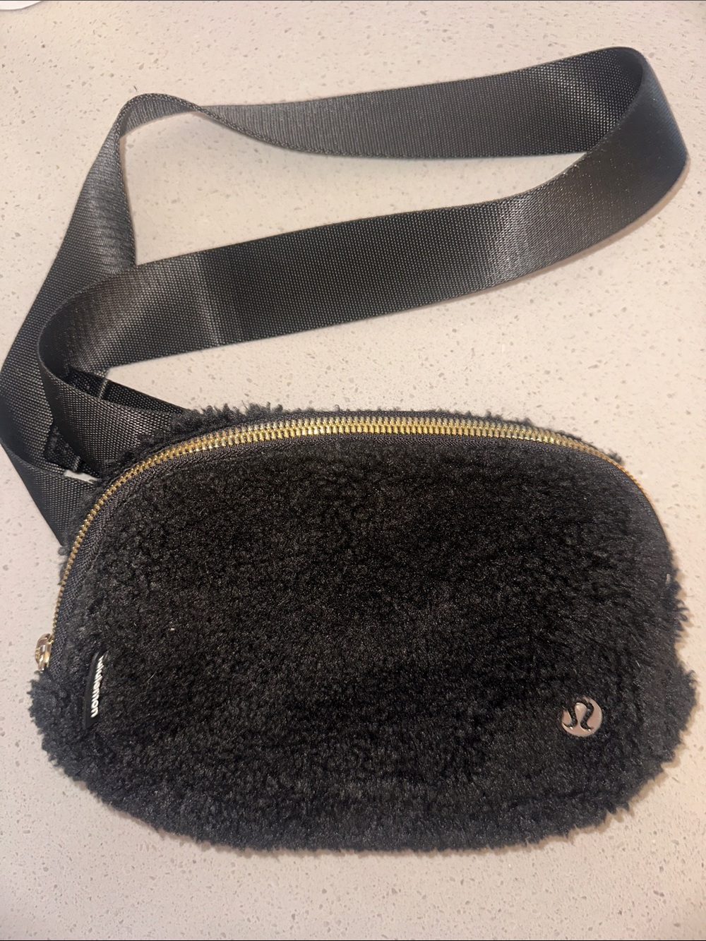 lululemon athletica Black Sherpa Crossbody Belt Bag with Gold Zipper